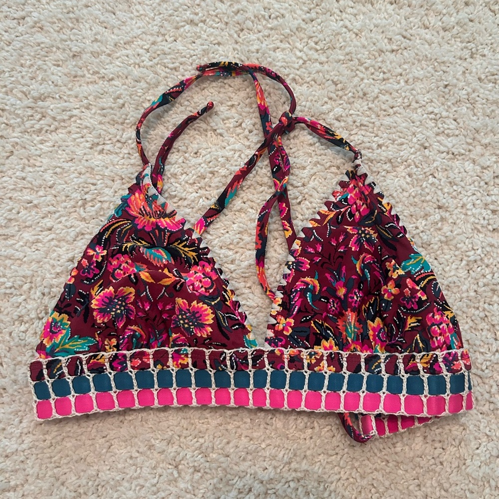 Xhilaration Multicolor Crochet Trim Bikini Top